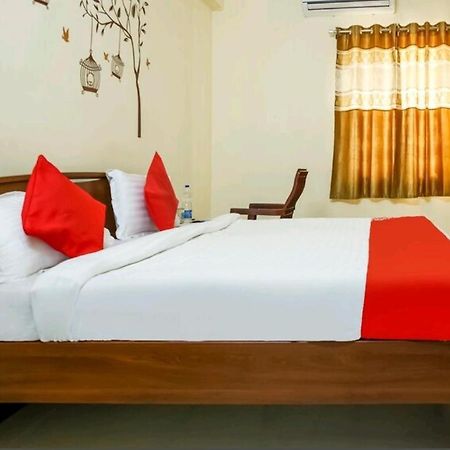 Nandas Grand Nellore Eksteriør billede